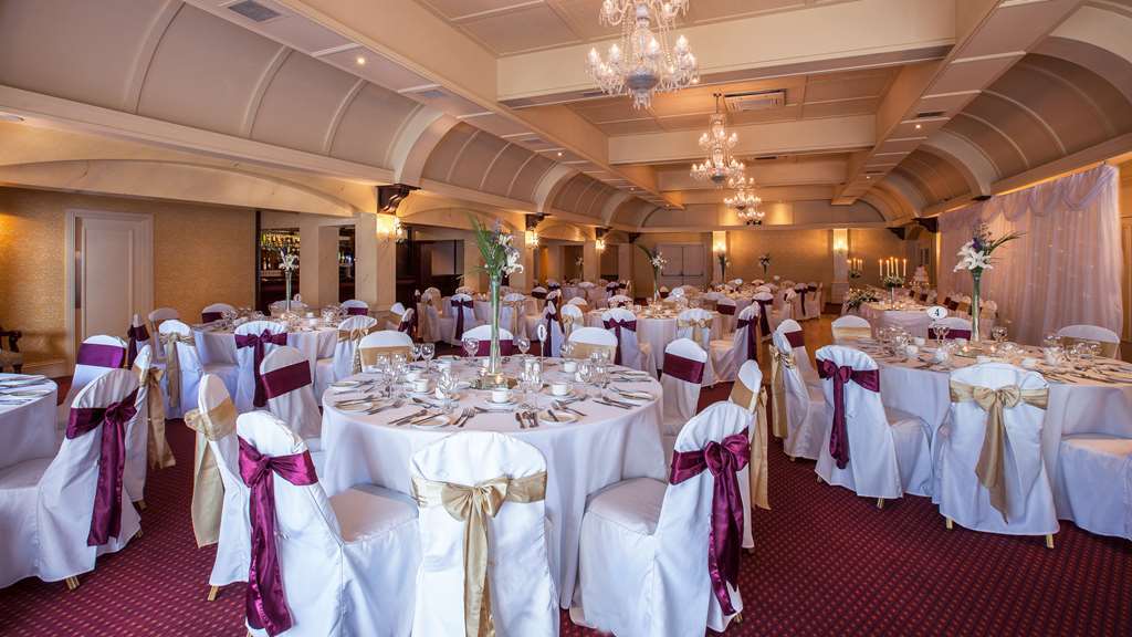 Castle Arch Hotel Trim Restoran fotoğraf
